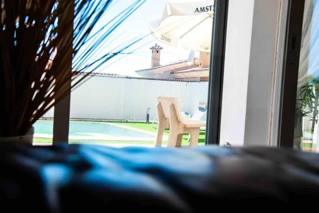 Cosy Villa With Private Pool Fuengirola